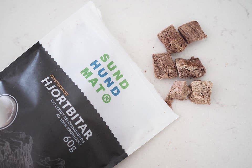 Sund Hund Fagyasztva szárított szarvashús jutalomfalat - 100% szarvashús